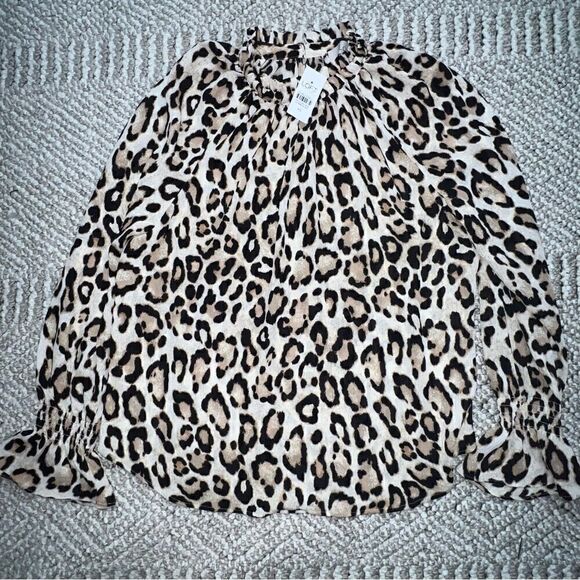 NWT Loft Cheetah Blouse - Sz XS - Picture 7 of 13